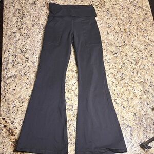 Aerie “The Hugger” Fold Over Flare Legging. Short inseam